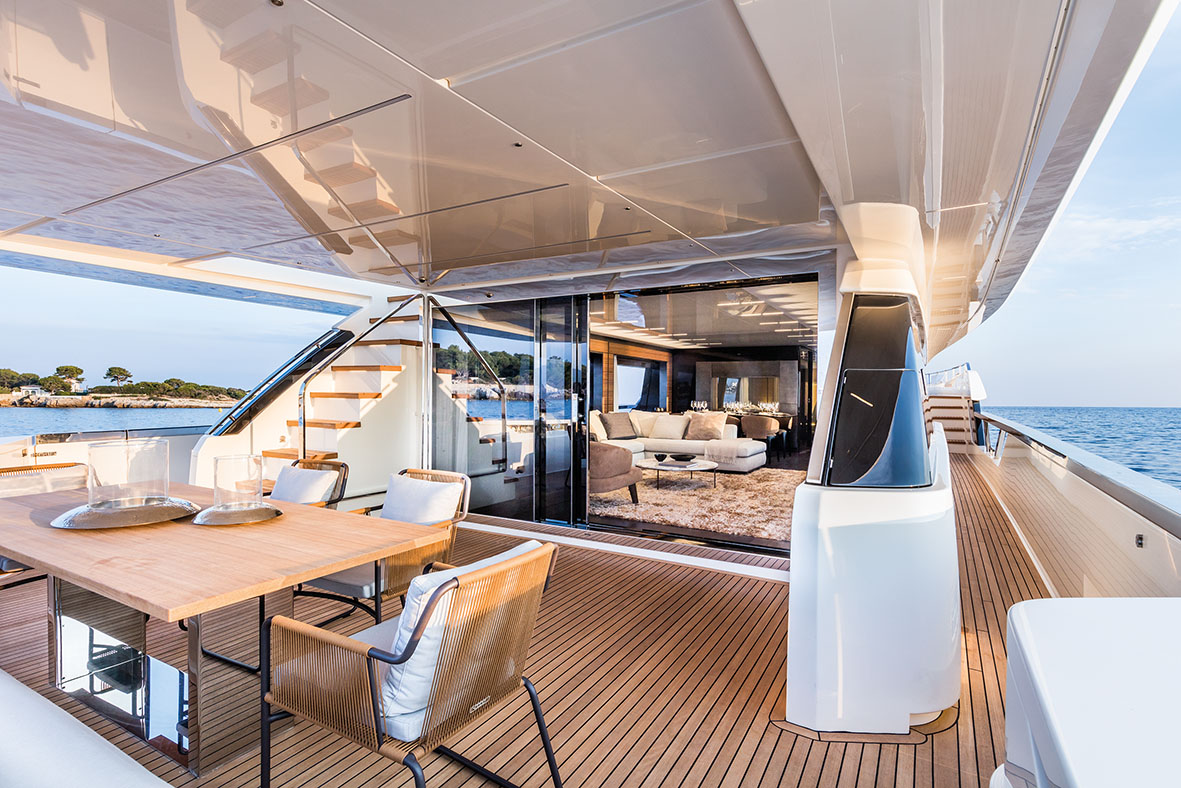 Ferretti Yachts 9 Just Like Being At Home