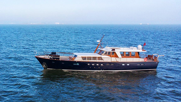 Feadship Caravelle, refit of a classic