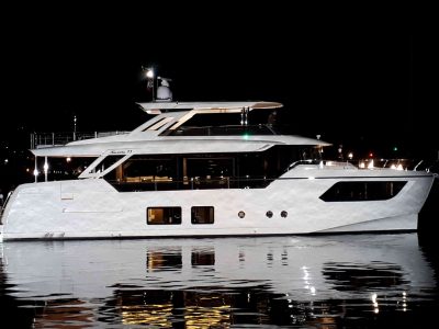 Navetta 73, a Cannes Absolute entra (con stile) nel mondo delle “big boat”