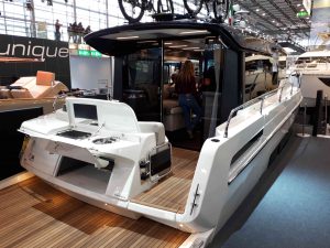 Cranchi T 36 Crossover (2) barchemagazine