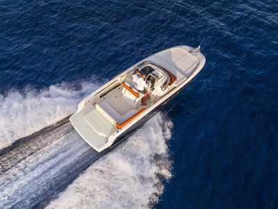 Invictus 250CX, il debutto in grande stile a Düsseldorf