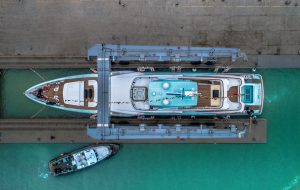 CRN Latona 50m yacht barche