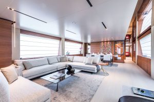 ustom Line Navetta 33 2