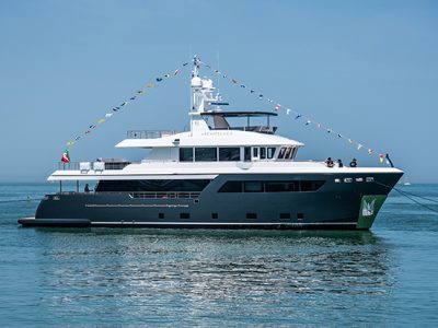 Cantiere delle Marche: varato il quinto Darwin 102 M/Y Archipelago