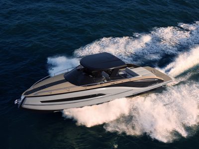 Marquis Yachts at Flibs with new M42