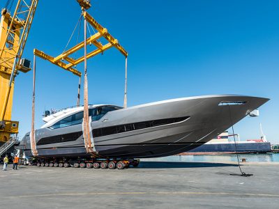 Maiora e AB Yachts, è iniziata la stagione dei vari e delle consegne
