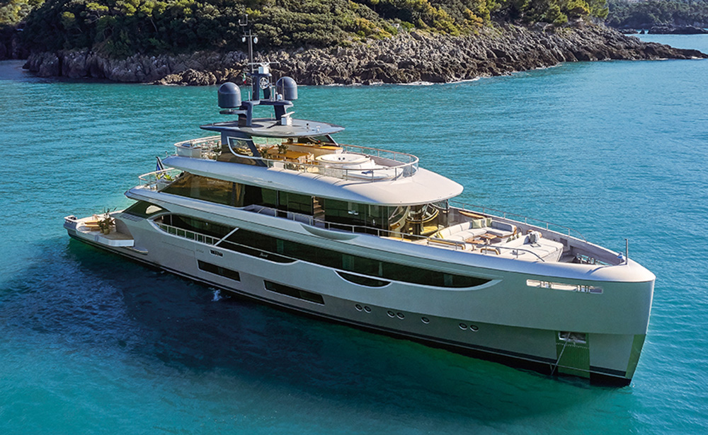 Benetti Oasis 40M