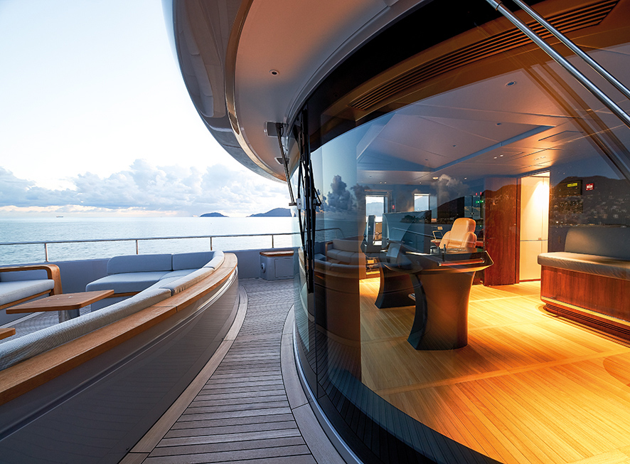 Benetti Oasis 40M
