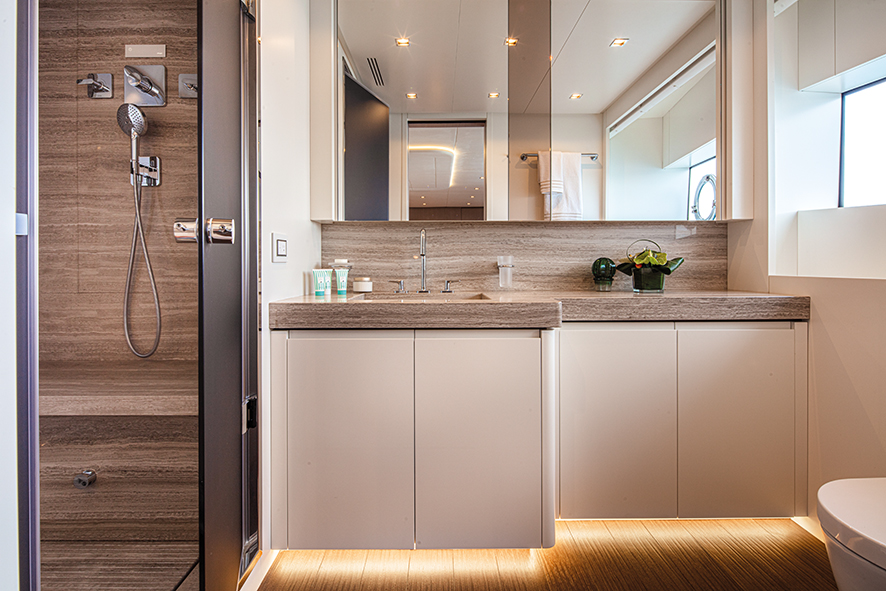 Mangusta GranSport 33