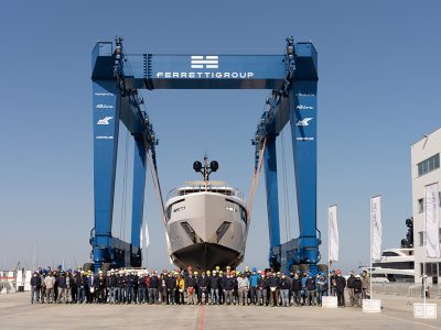 Navetta 30 Custom Line, scende in acqua il quarto esemplare