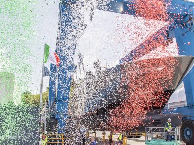 Baglietto: scende in acqua il 42 metri Rush