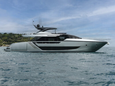 Ferretti Group, tre yacht per il salone di Dubai