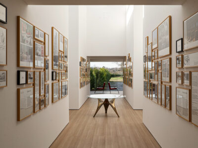 Molteni Museum, il nuovo allestimento è “FROM THE COLLECTION / in dialogue”