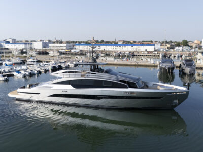 Pershing GTX116, la quarta unità varata al porto di Fano