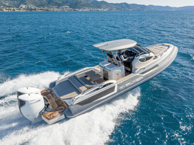 Ribitaly Flyer F36, in tune with the sea