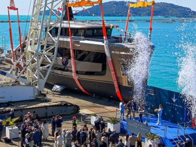 Antonini Navi vara Seamore 34, primo yacht full custom del cantiere