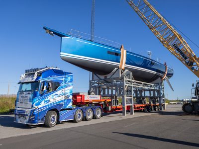 Nautor Swan ha varato il nuovo Swan 80