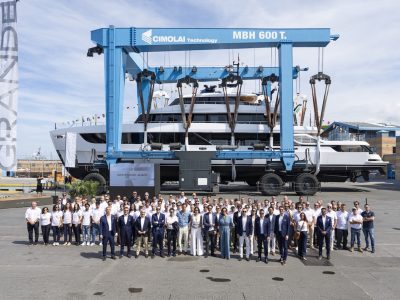Azimut vara il primo Grande 44M, nuova ammiraglia del cantiere
