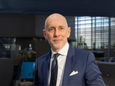 Alessandro Tirelli al timone di Absolute Yachts